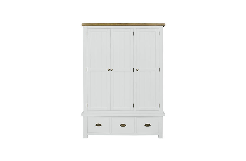 Country wardrobe shop